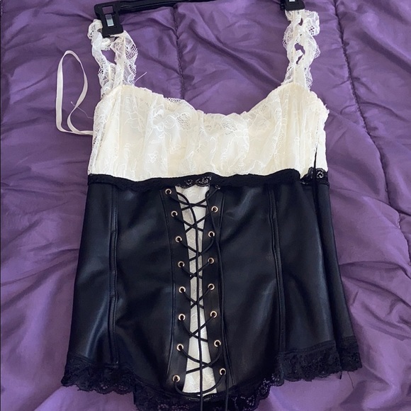 Sexy top - Picture 2 of 4